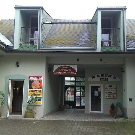 Penzion Marina Pri Slovenskej Restauracii Brezno Exterior foto